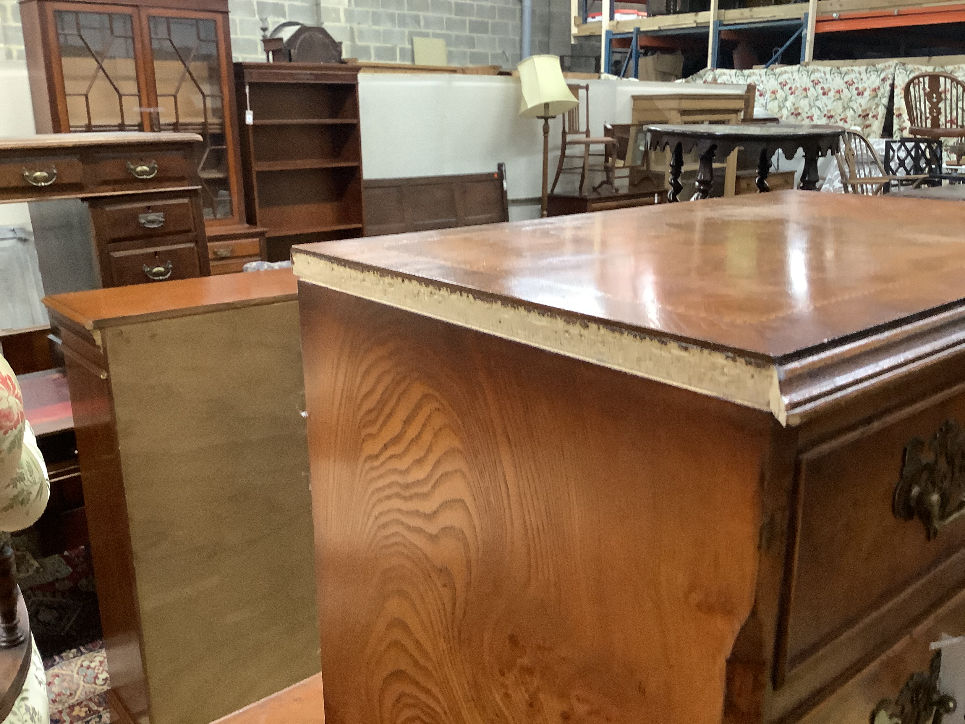 A small reproduction burr elm five drawer chest, width 60cm, depth 37cm, height 72cm